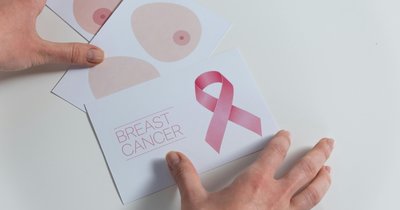 Mammografia - kiedy wykonać pierwsze badanie i jak często je powtarzać?